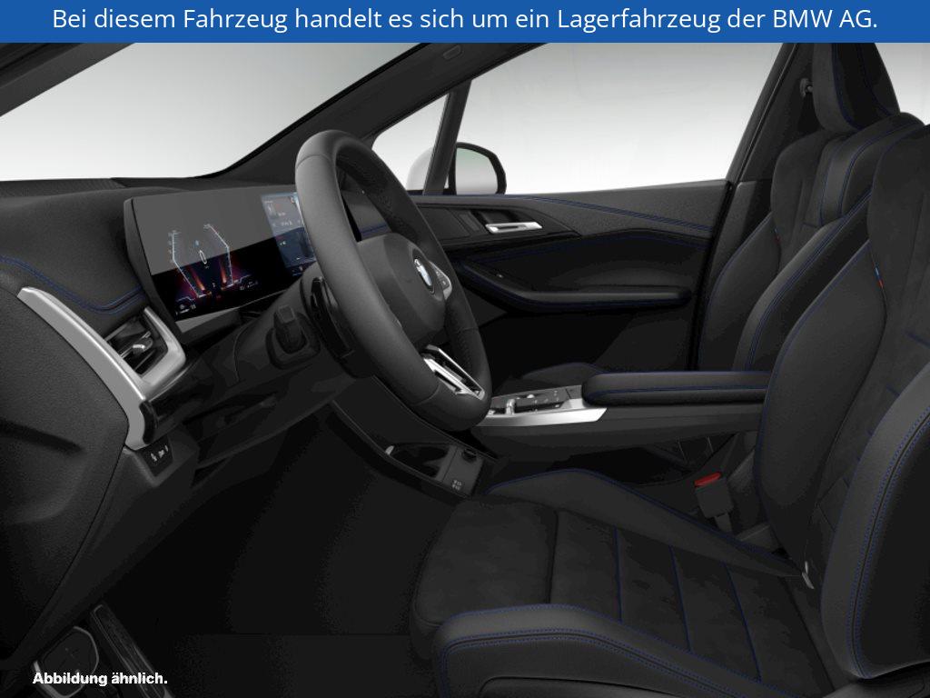 Fahrzeugabbildung BMW 220i Active Tourer