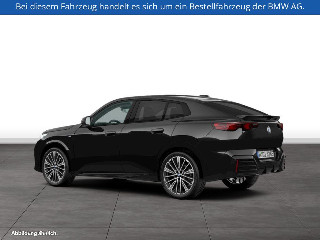 Fahrzeugabbildung BMW X2 sDrive20i