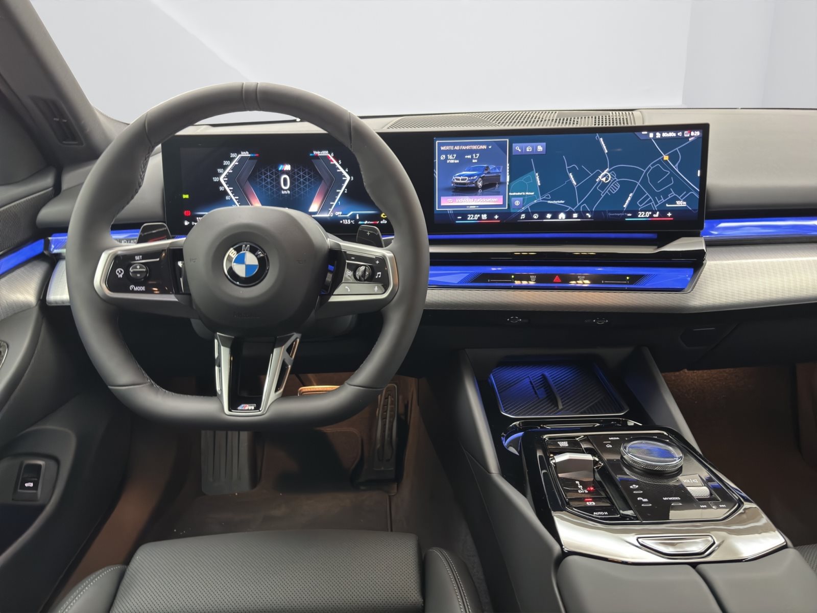 Fahrzeugabbildung BMW 520d Touring [M Sport, AHK, ACC, RFK, h&k Sound]