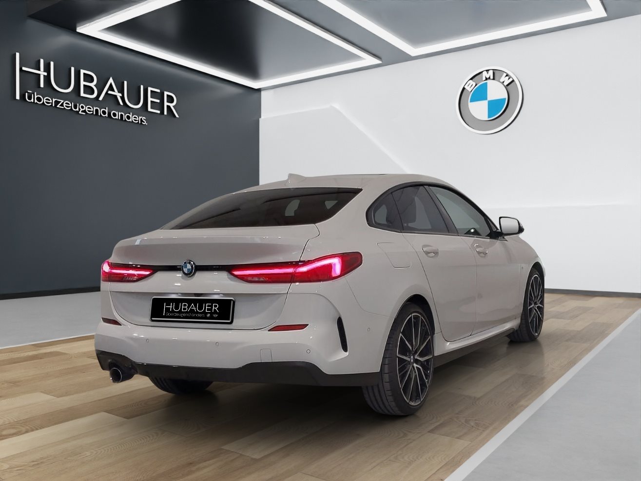 Fahrzeugabbildung BMW 218i Gran Coupé [M Sport, HK Sound, Pano, ACC]