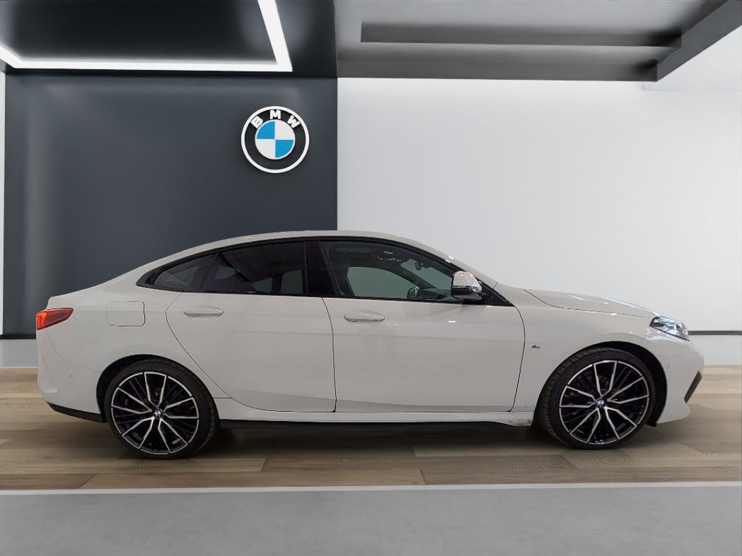 Fahrzeugabbildung BMW 218i Gran Coupé [M Sport, HK Sound, Pano, ACC]
