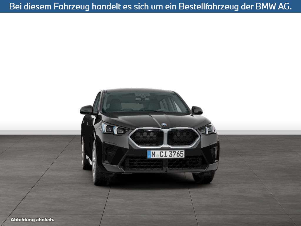 Fahrzeugabbildung BMW X2 sDrive20i