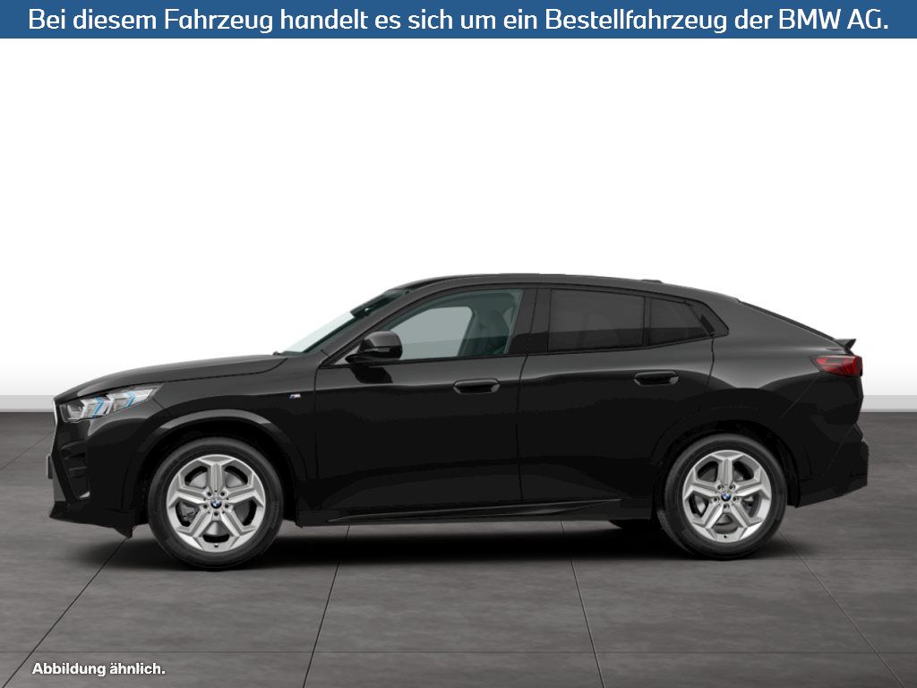 Fahrzeugabbildung BMW X2 sDrive20i