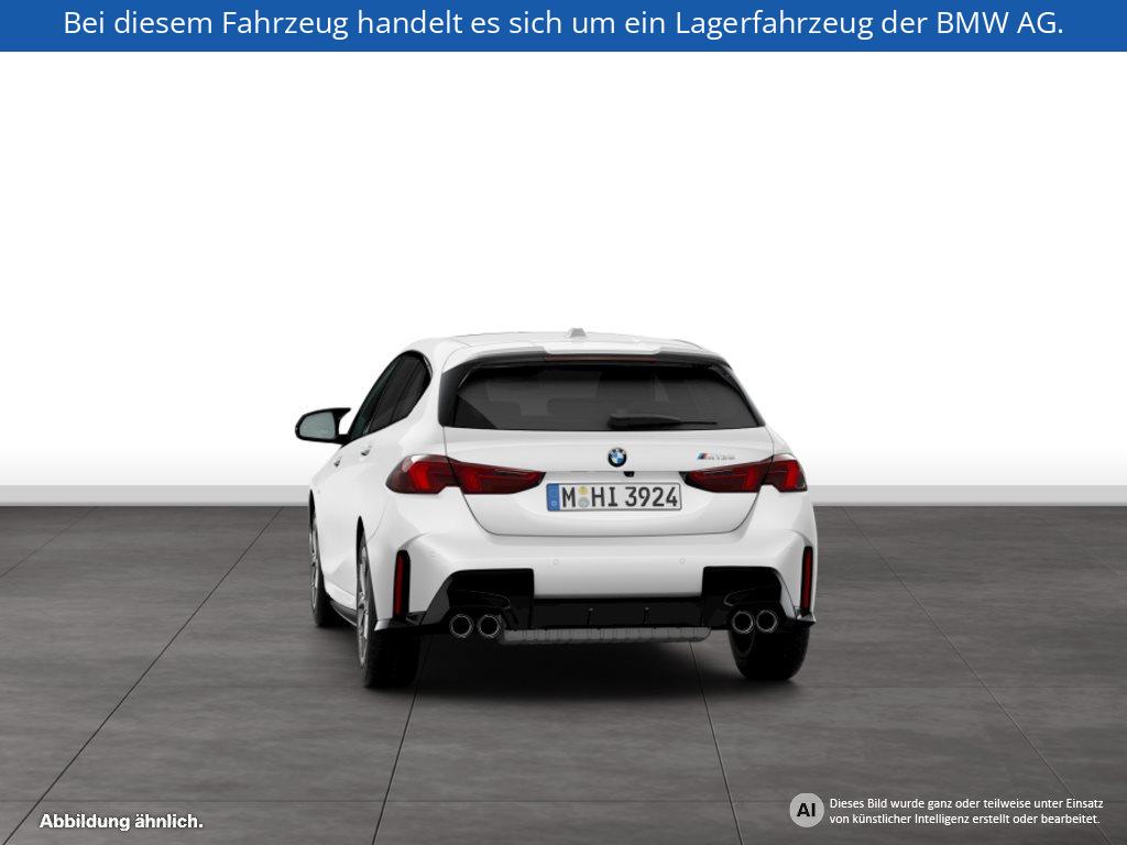 Fahrzeugabbildung BMW M135 xDrive