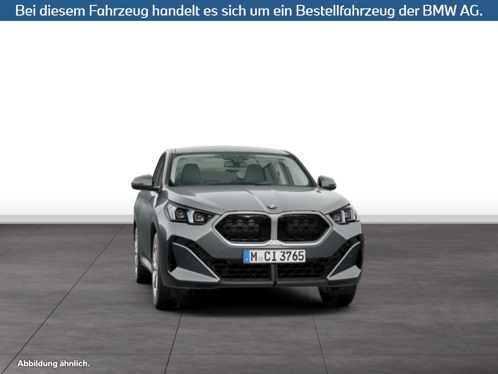 Fahrzeugabbildung BMW X2 sDrive18d