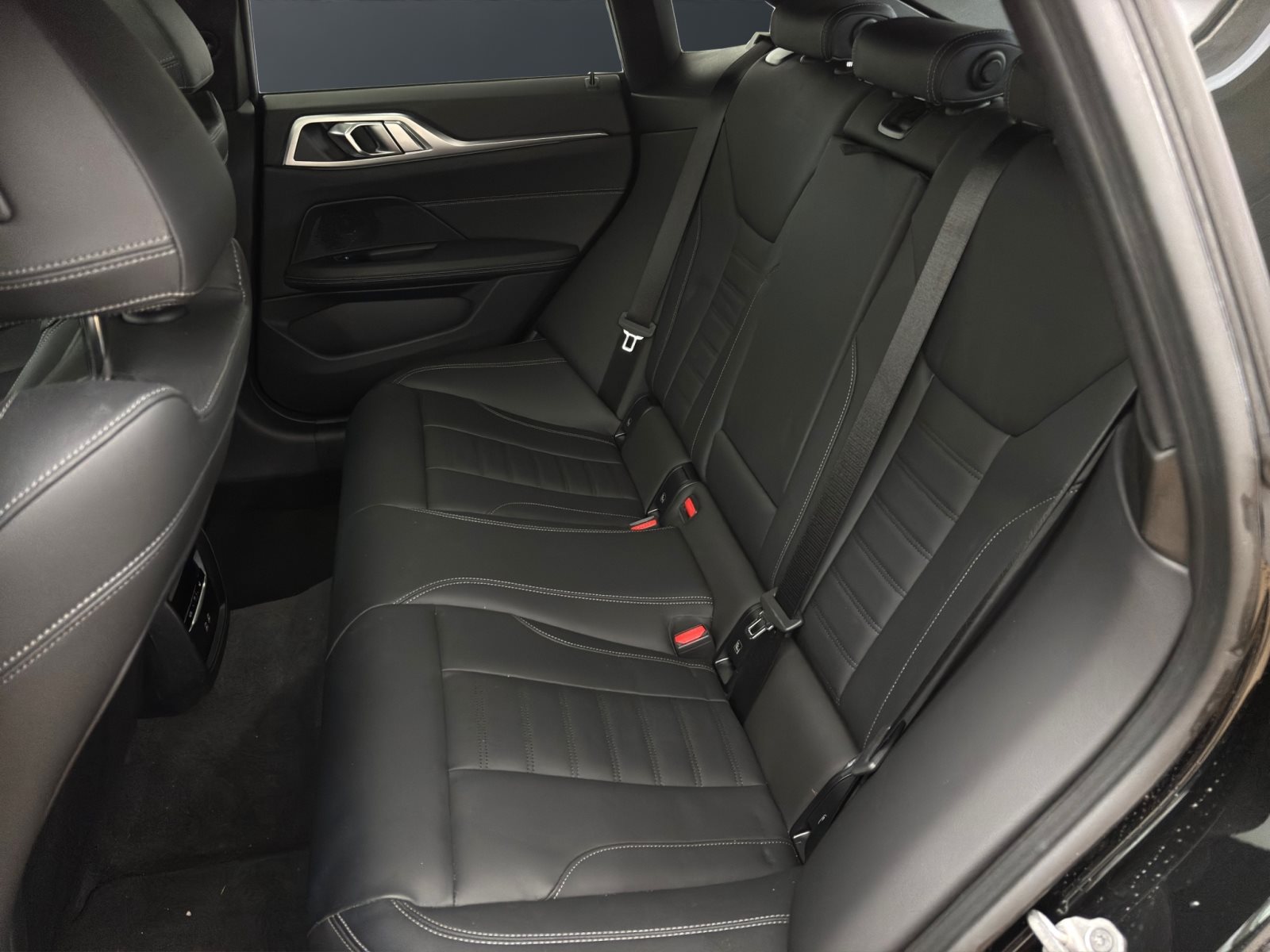 Fahrzeugabbildung BMW 430i xDrive Gran Coupé [M Sport, HUD, GSD, 360°]