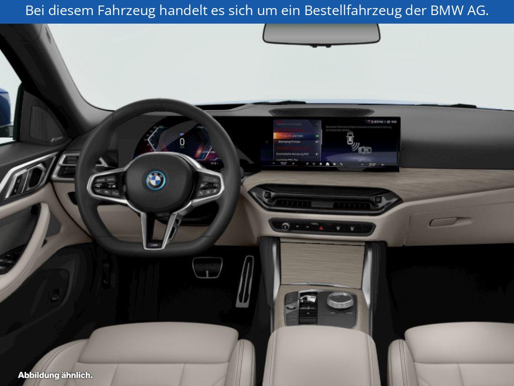 Fahrzeugabbildung BMW i4 eDrive40 Gran Coupé
