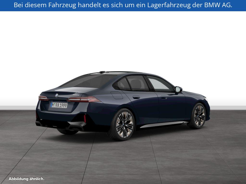Fahrzeugabbildung BMW 520d Limousine