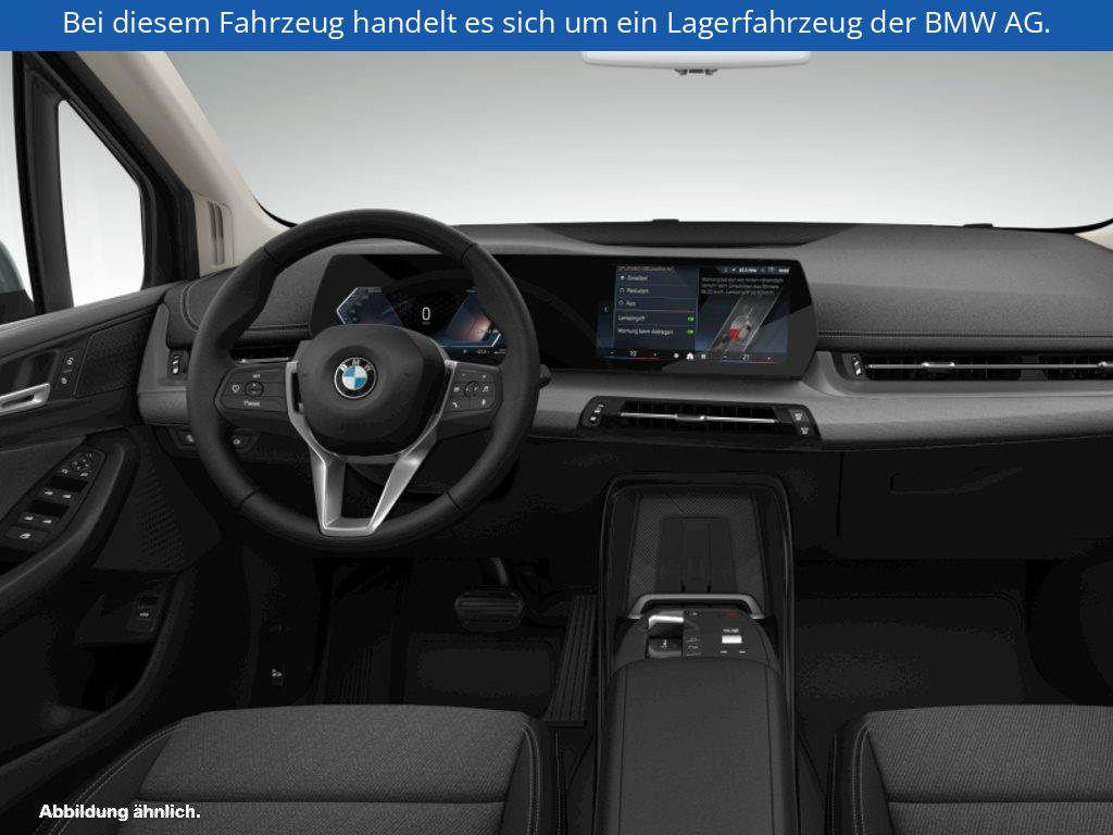 Fahrzeugabbildung BMW 218i Active Tourer