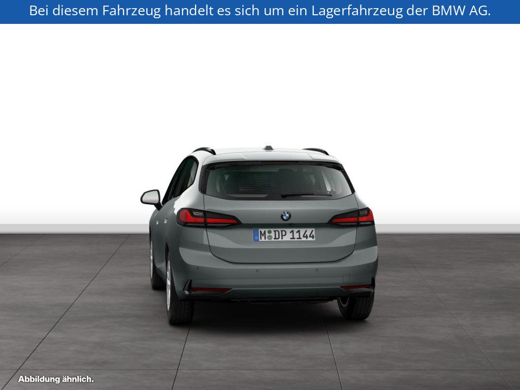 Fahrzeugabbildung BMW 218i Active Tourer