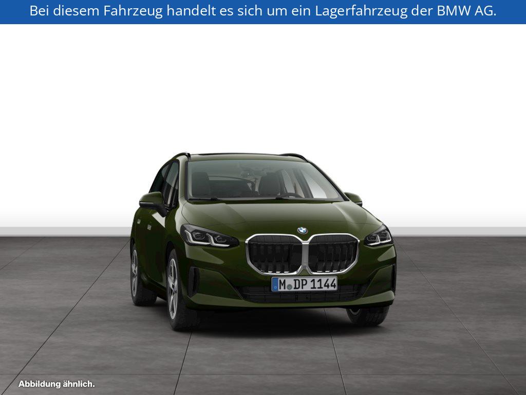 Fahrzeugabbildung BMW 220i Active Tourer
