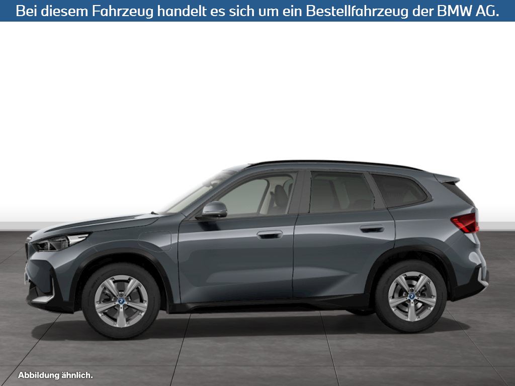 Fahrzeugabbildung BMW X1 xDrive30e
