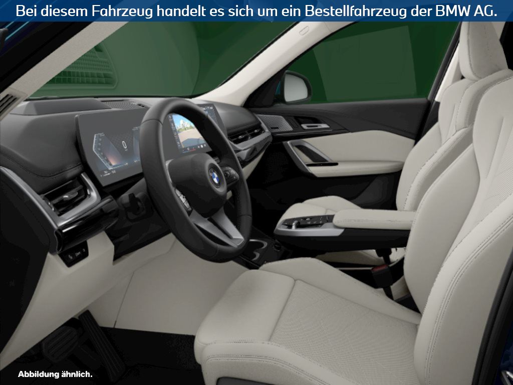 Fahrzeugabbildung BMW X1 sDrive20i