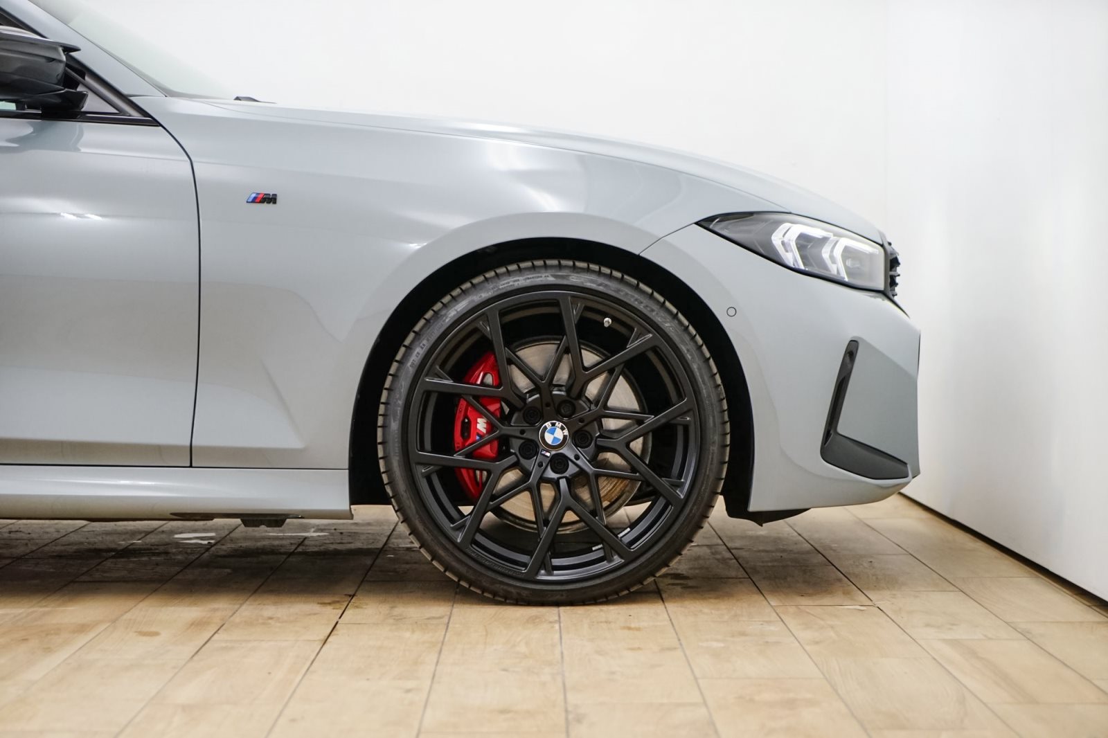 Fahrzeugabbildung BMW M340d xDrive Limousine [M Perf. Parts, HK Sound]