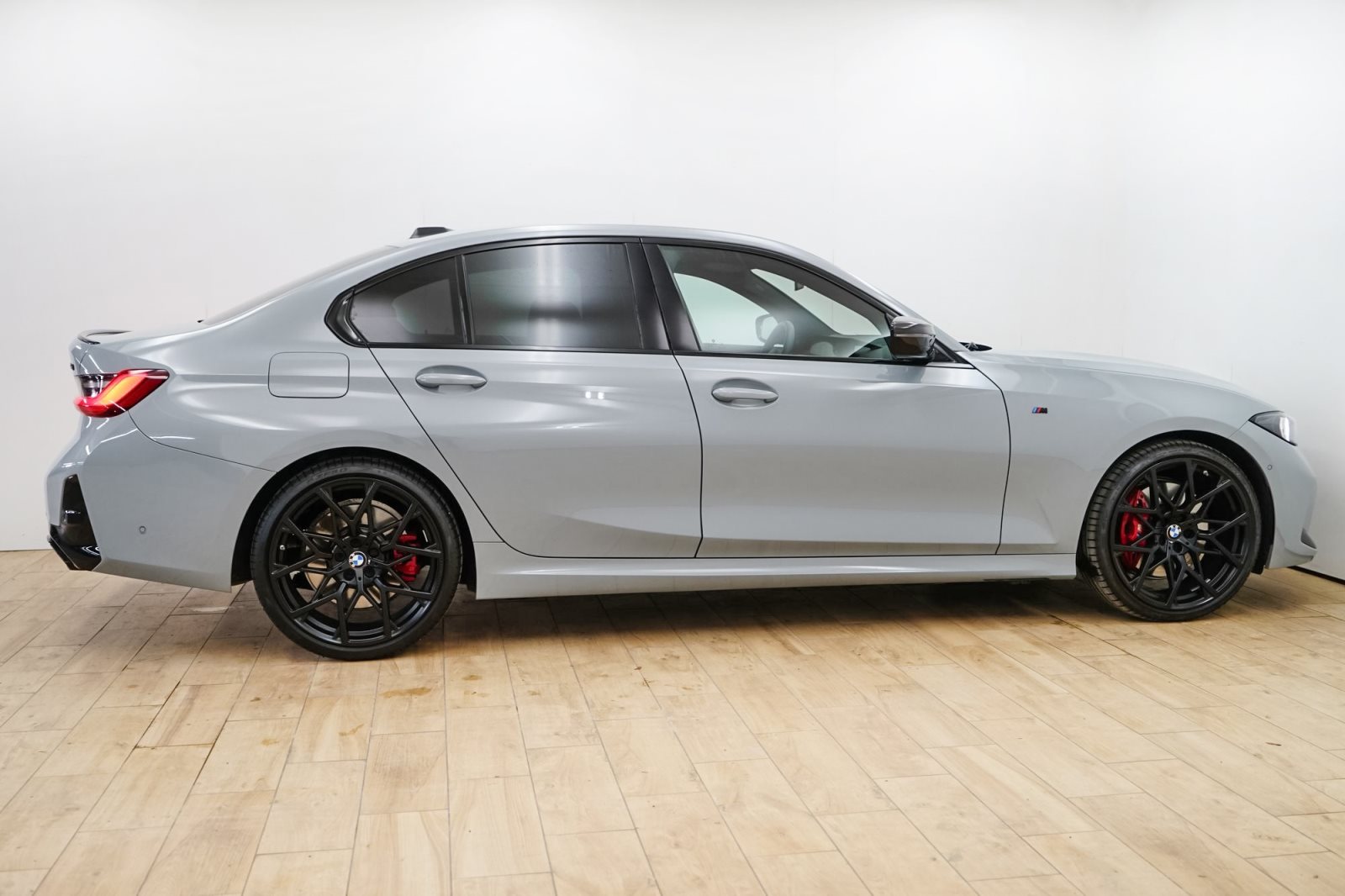 Fahrzeugabbildung BMW M340d xDrive Limousine [M Perf. Parts, HK Sound]
