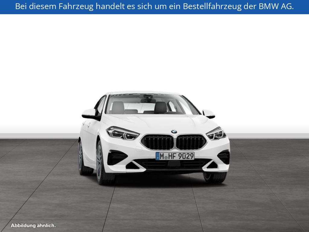 Fahrzeugabbildung BMW 218i Gran Coupé