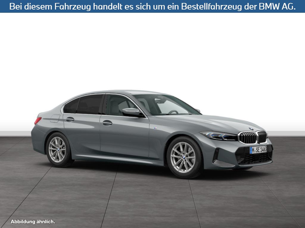 Fahrzeugabbildung BMW 330i Limousine