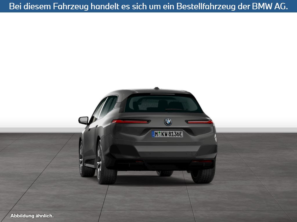 Fahrzeugabbildung BMW iX xDrive40