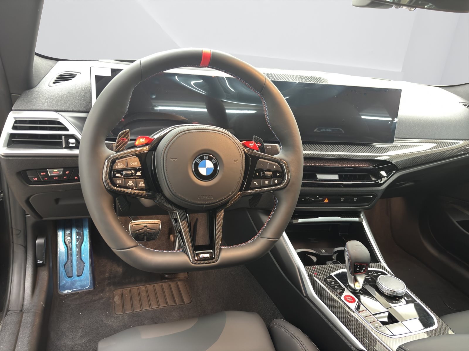 Fahrzeugabbildung BMW M4 Competition Coupé xDrive [Individual, HUD]