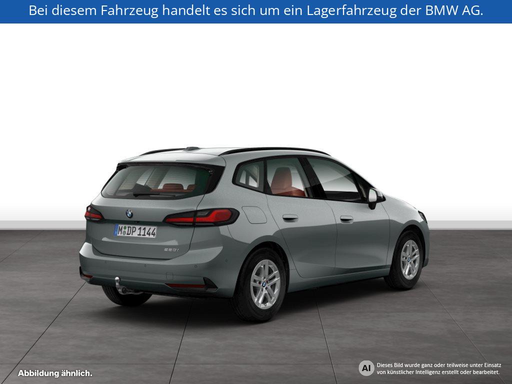 Fahrzeugabbildung BMW 220i Active Tourer