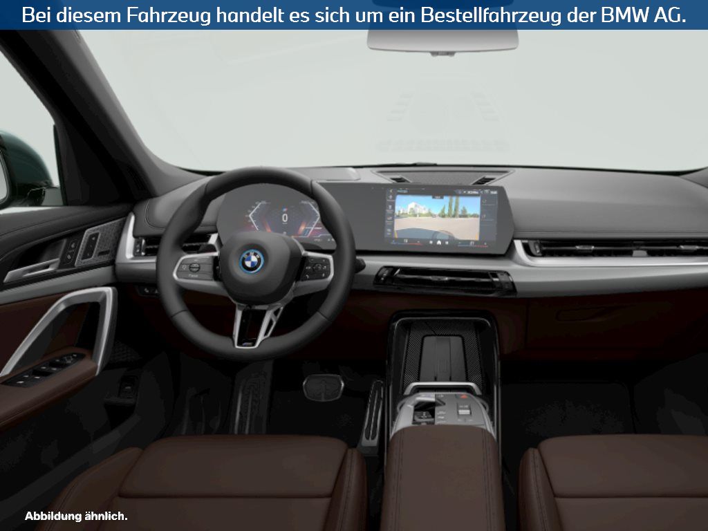 Fahrzeugabbildung BMW iX1 xDrive30