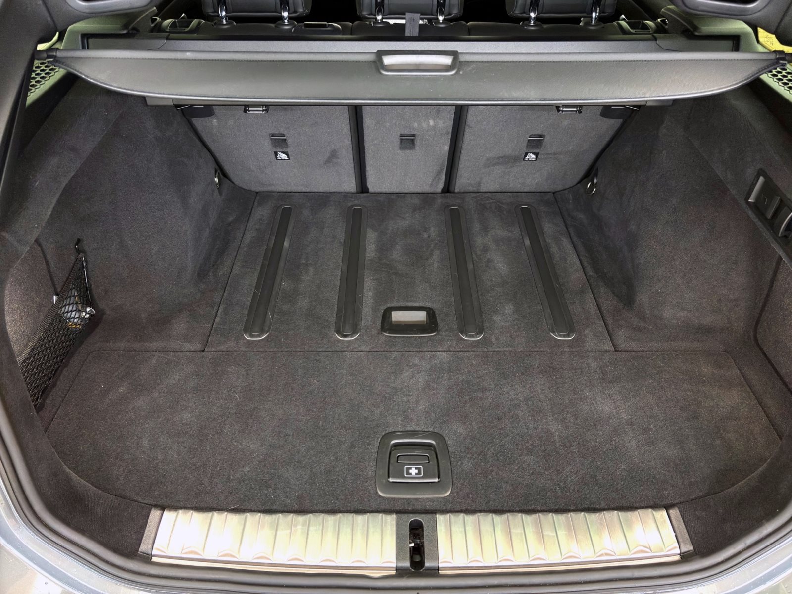 Fahrzeugabbildung BMW 320d Touring [M Sport, LC Plus, ACC, RFK, AHK]