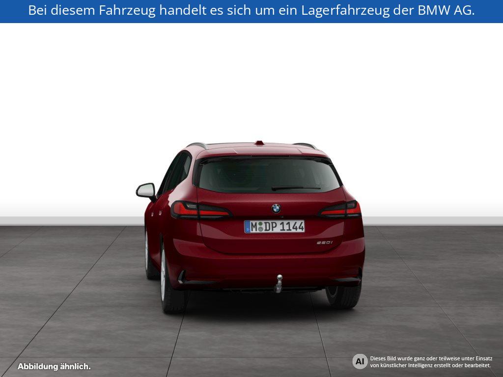 Fahrzeugabbildung BMW 220i Active Tourer