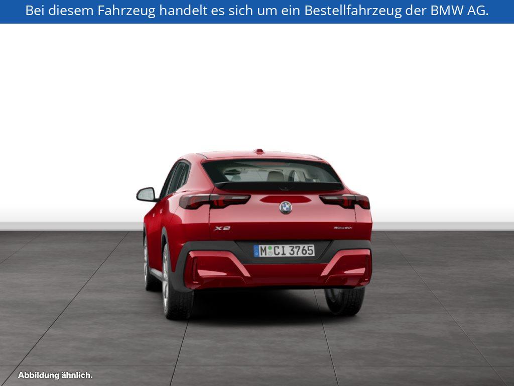 Fahrzeugabbildung BMW X2 sDrive20i