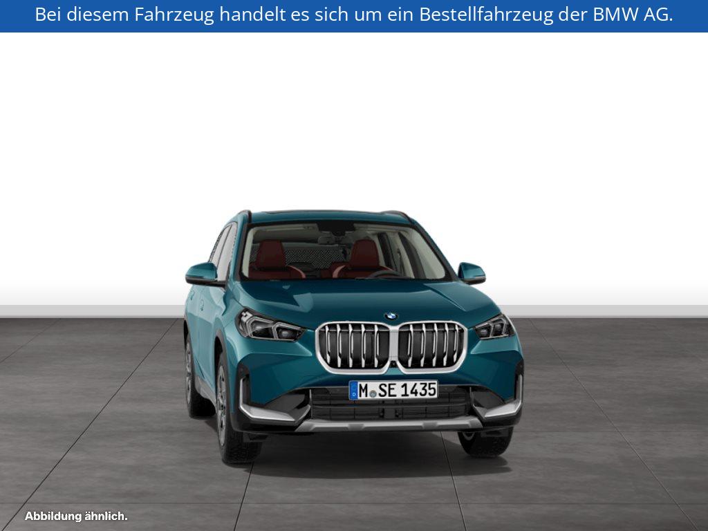 Fahrzeugabbildung BMW X1 sDrive20i