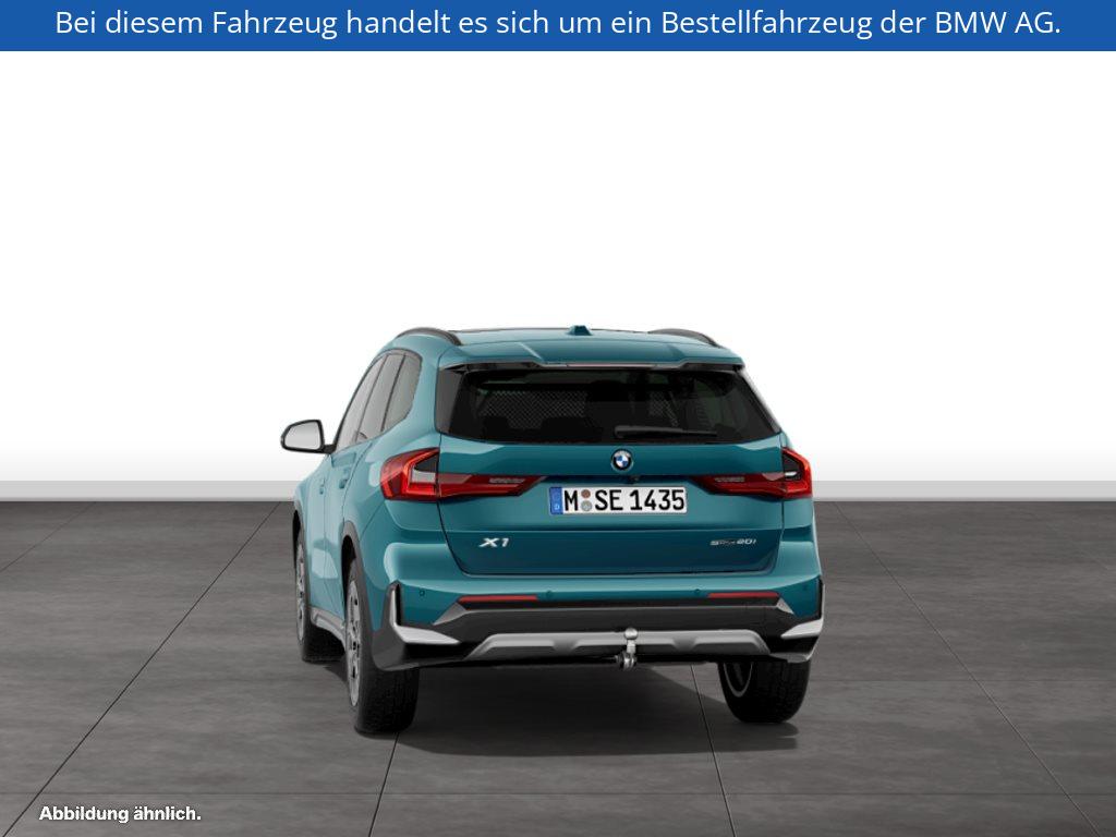 Fahrzeugabbildung BMW X1 sDrive20i