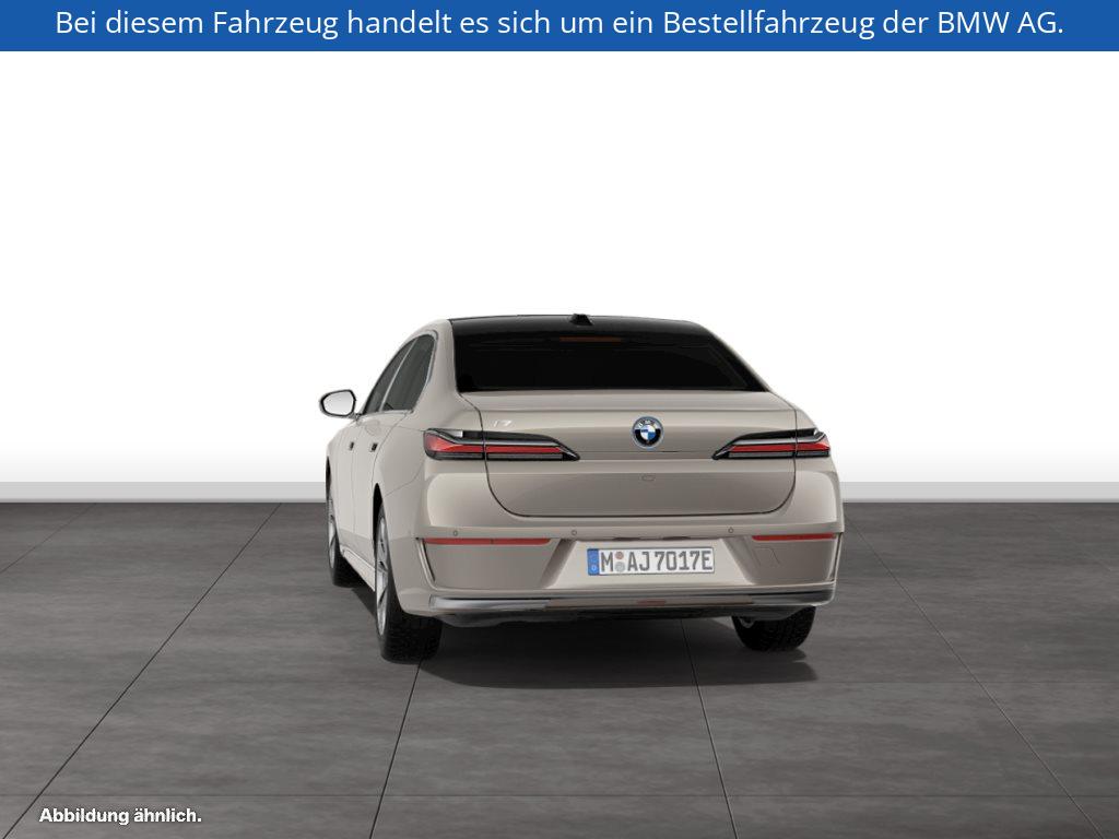 Fahrzeugabbildung BMW i7 xDrive60 Limousine