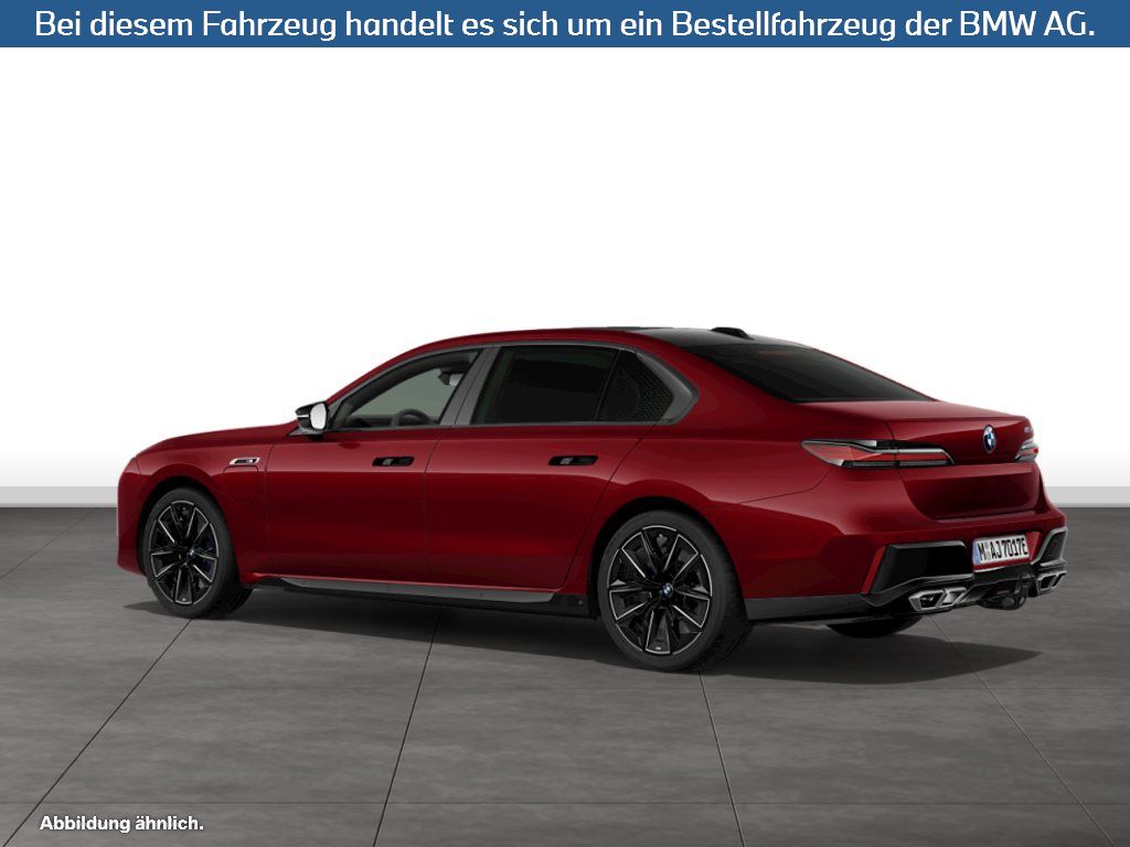 Fahrzeugabbildung BMW M760e xDrive Limousine