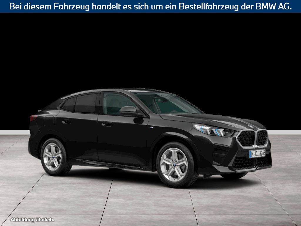 Fahrzeugabbildung BMW X2 sDrive18d