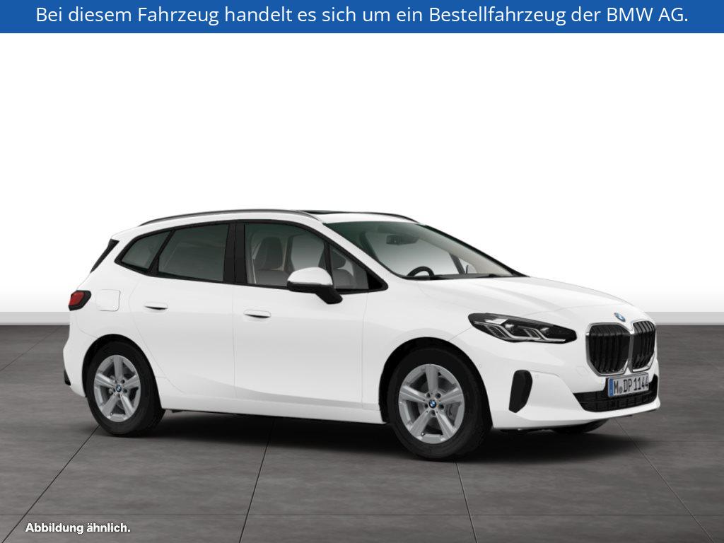 Fahrzeugabbildung BMW 220i Active Tourer