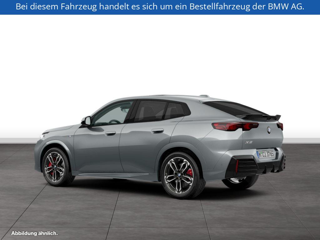 Fahrzeugabbildung BMW X2 sDrive20i