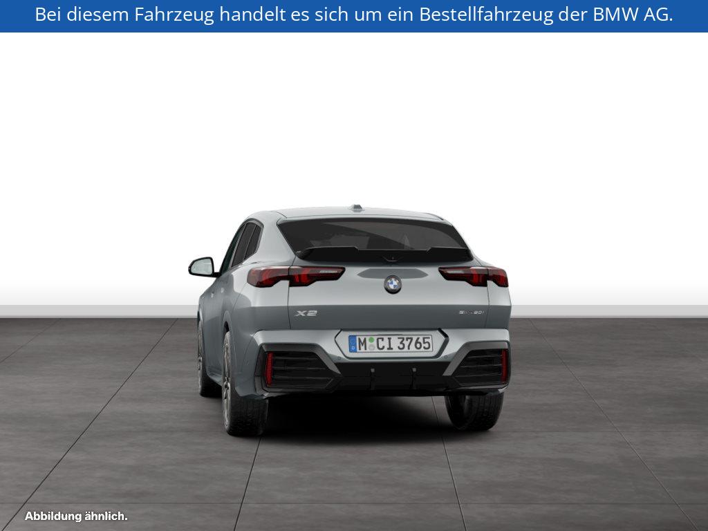 Fahrzeugabbildung BMW X2 sDrive20i