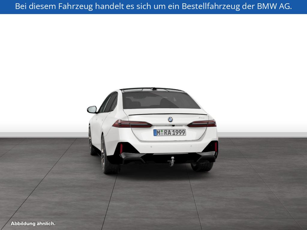 Fahrzeugabbildung BMW 520i Limousine