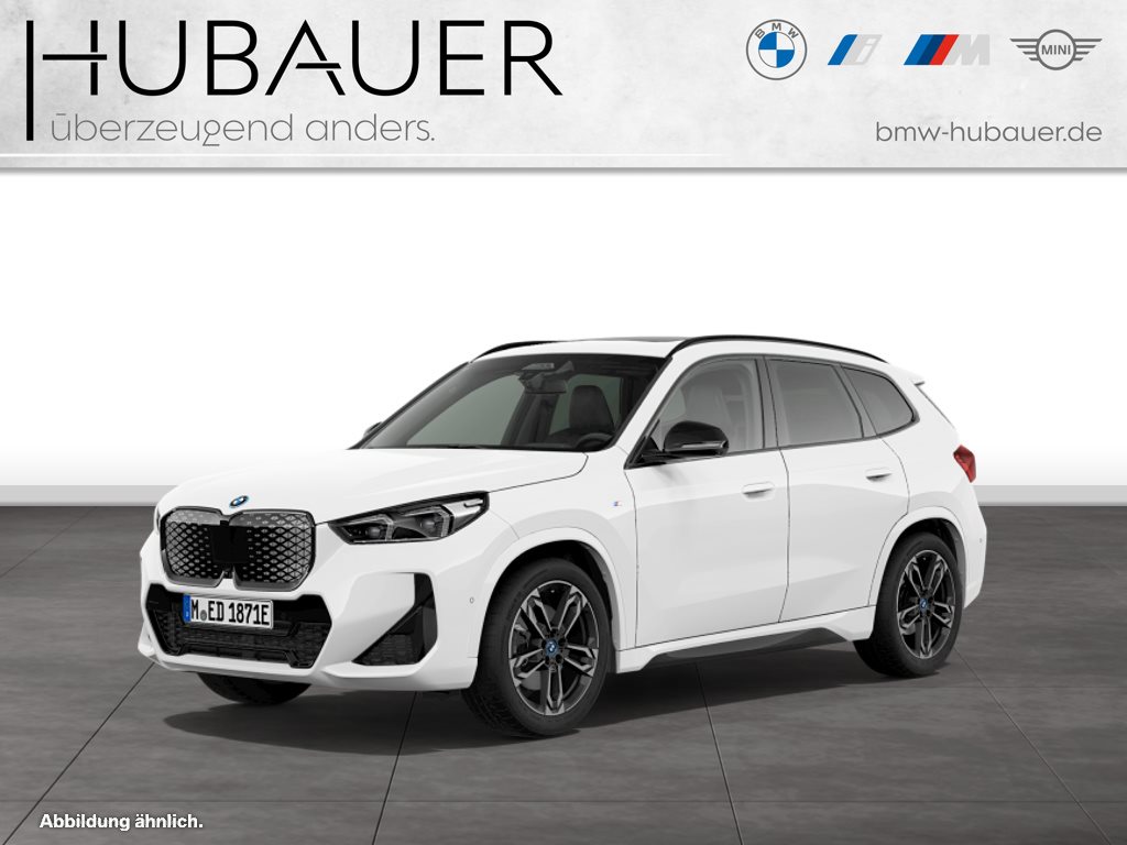 BMW iX1 xDrive30 [M Sport, Pano, AHK, HUD, DA Prof.]