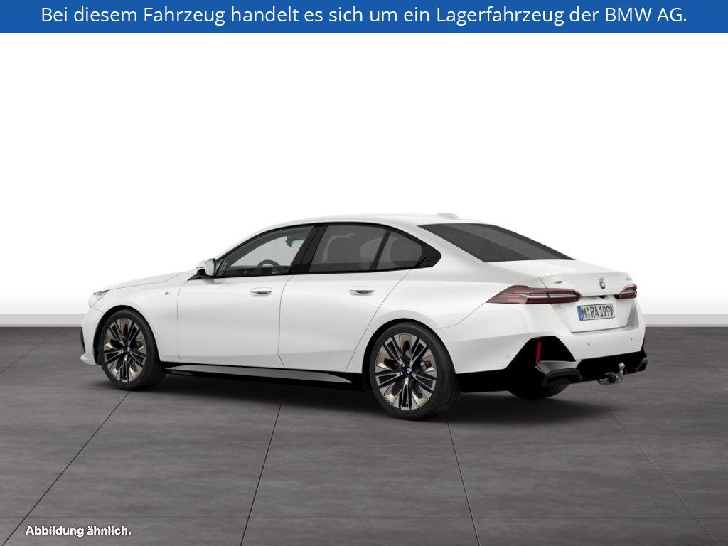 Fahrzeugabbildung BMW 520d xDrive Limousine