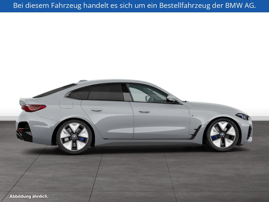 Fahrzeugabbildung BMW i4 xDrive40 Gran Coupé