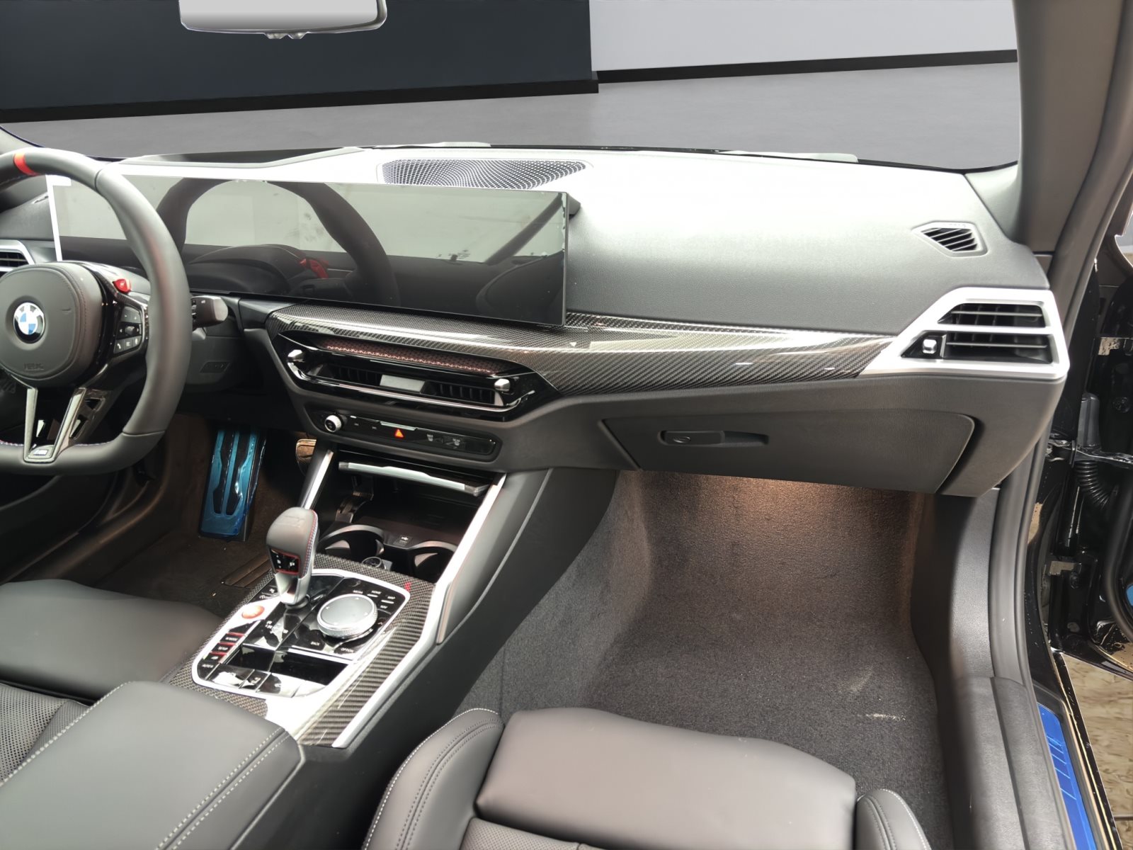 Fahrzeugabbildung BMW M4 Competition Cabrio xDrive [HUD, ACC, h&k Sound, RFK]