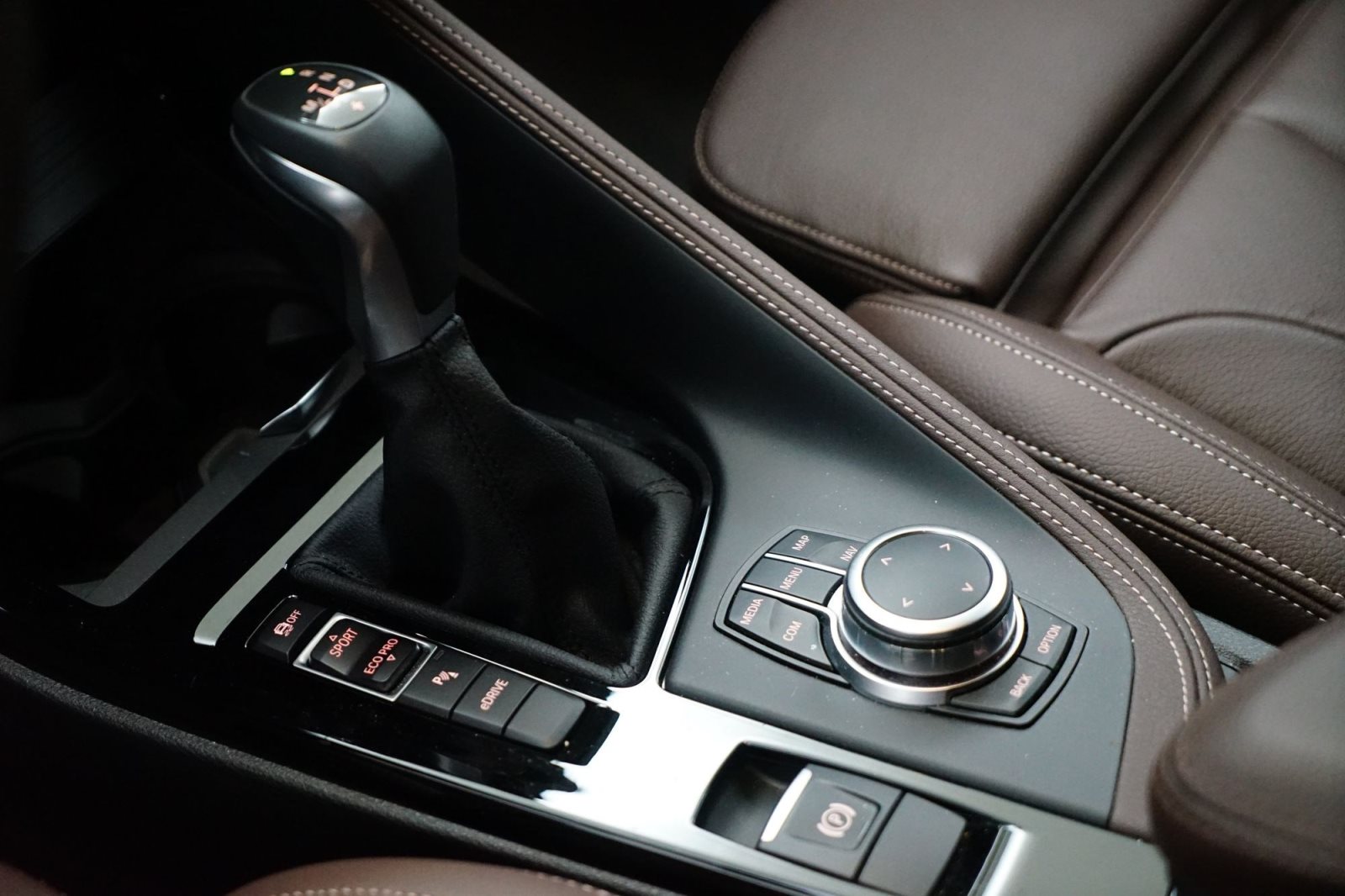 Fahrzeugabbildung BMW X2 xDrive25e [M Sport, Navi+, RFK, HK Sound]