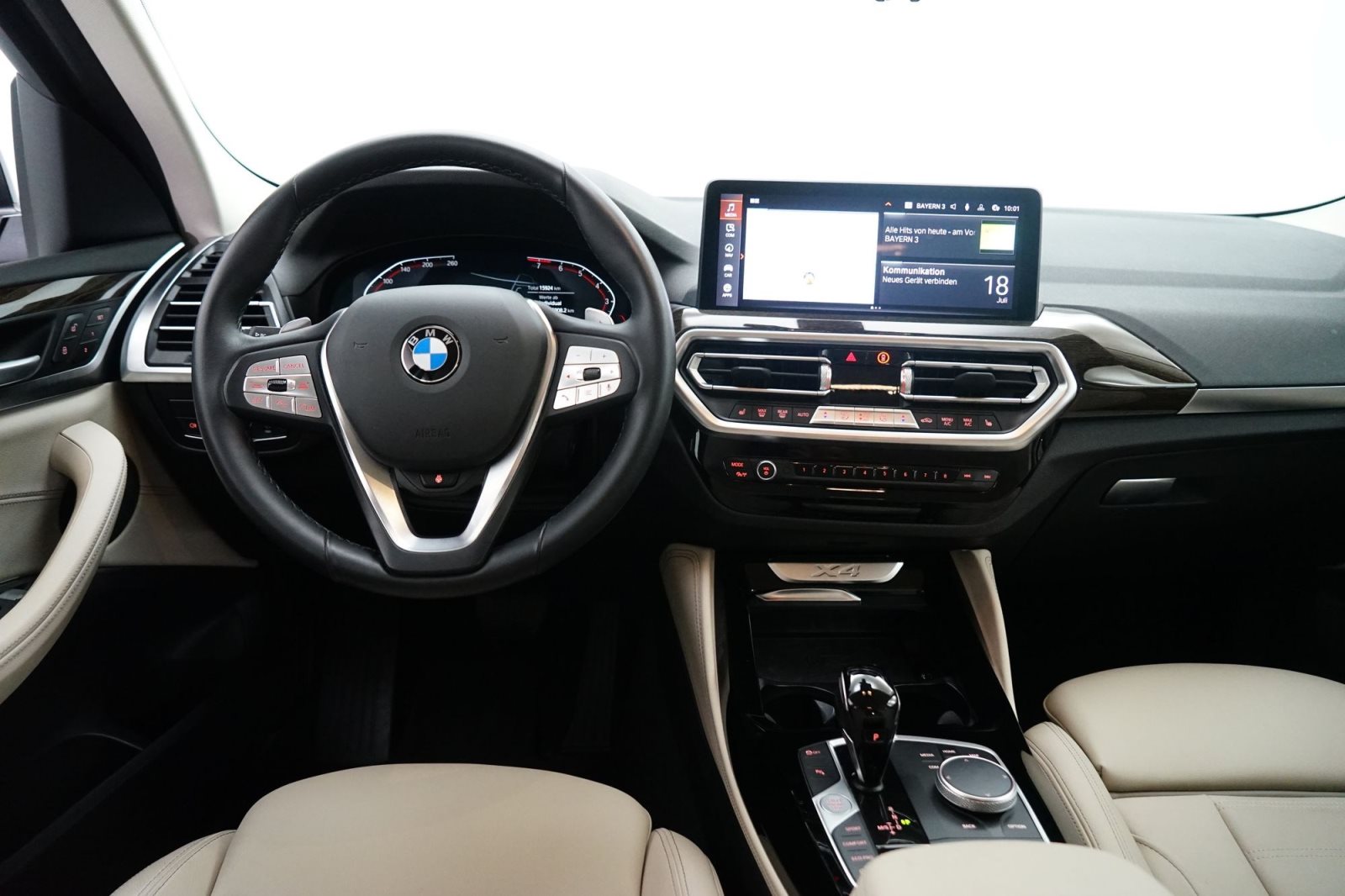 Fahrzeugabbildung BMW X4 xDrive30i [Laser, ACC, RFK, Standhz., AHK]