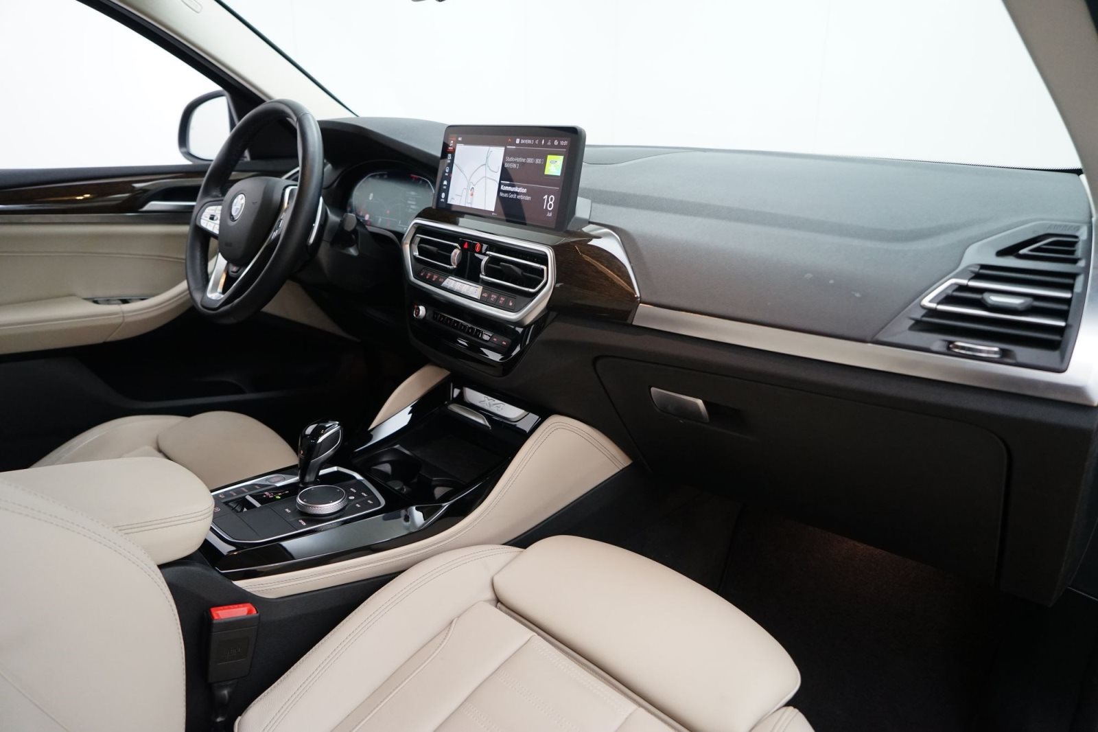 Fahrzeugabbildung BMW X4 xDrive30i [Laser, ACC, RFK, Standhz., AHK]