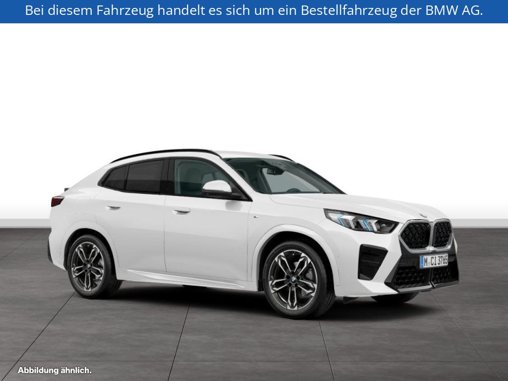 Fahrzeugabbildung BMW X2 sDrive18d