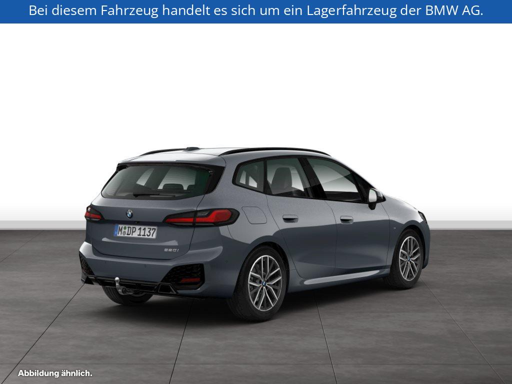 Fahrzeugabbildung BMW 220i Active Tourer