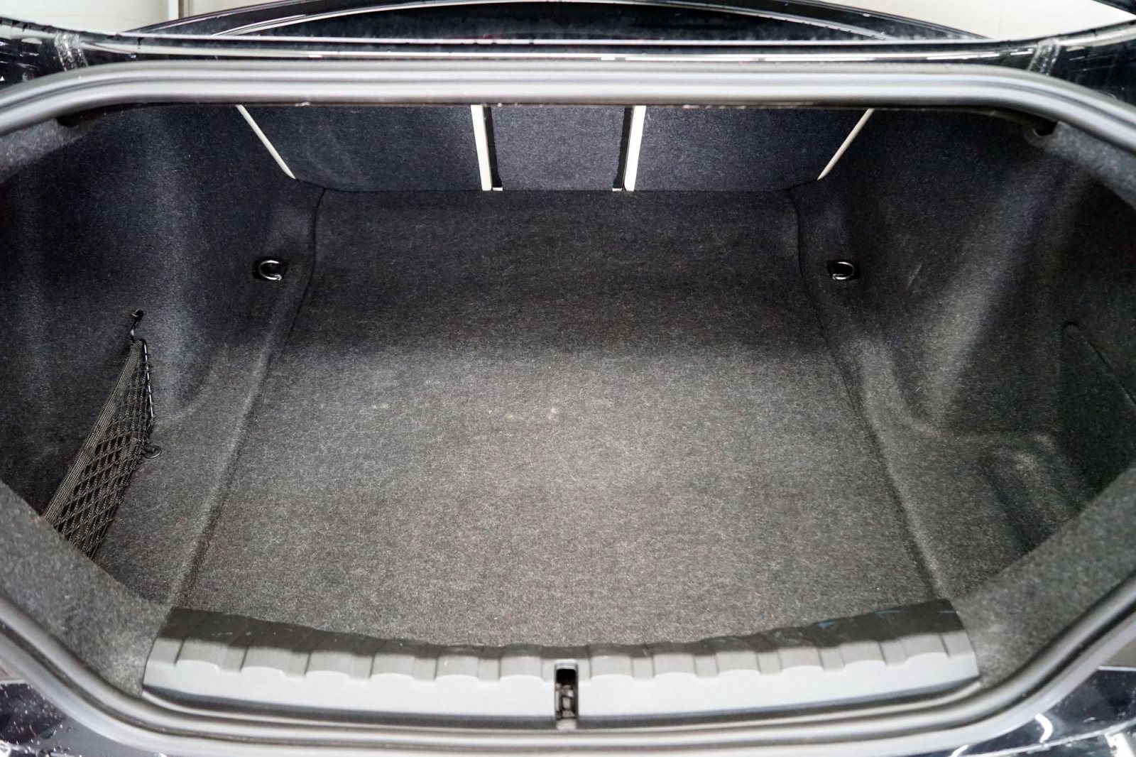 Fahrzeugabbildung BMW 220i Coupé A [M Sport, HUD, ACC, RFK, h&k Sound]
