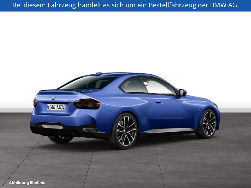 Fahrzeugabbildung BMW 218i Coupé