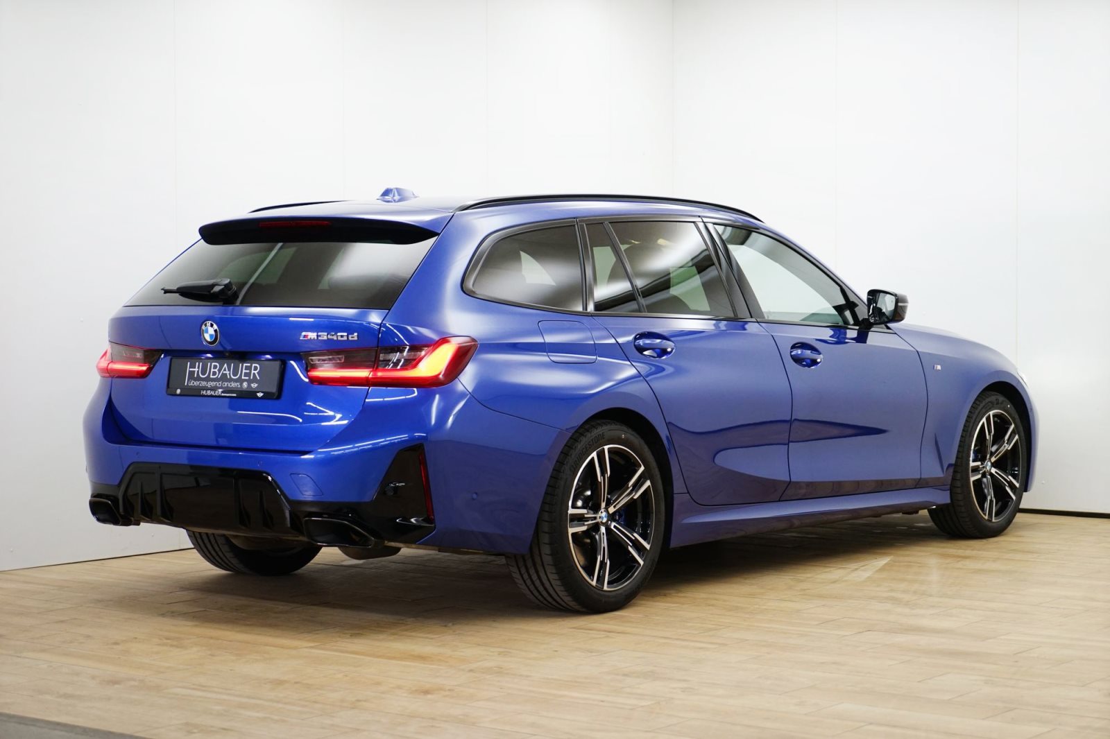 Fahrzeugabbildung BMW M340d xDrive Touring [LC Prof., ACC, 360°, Pano]