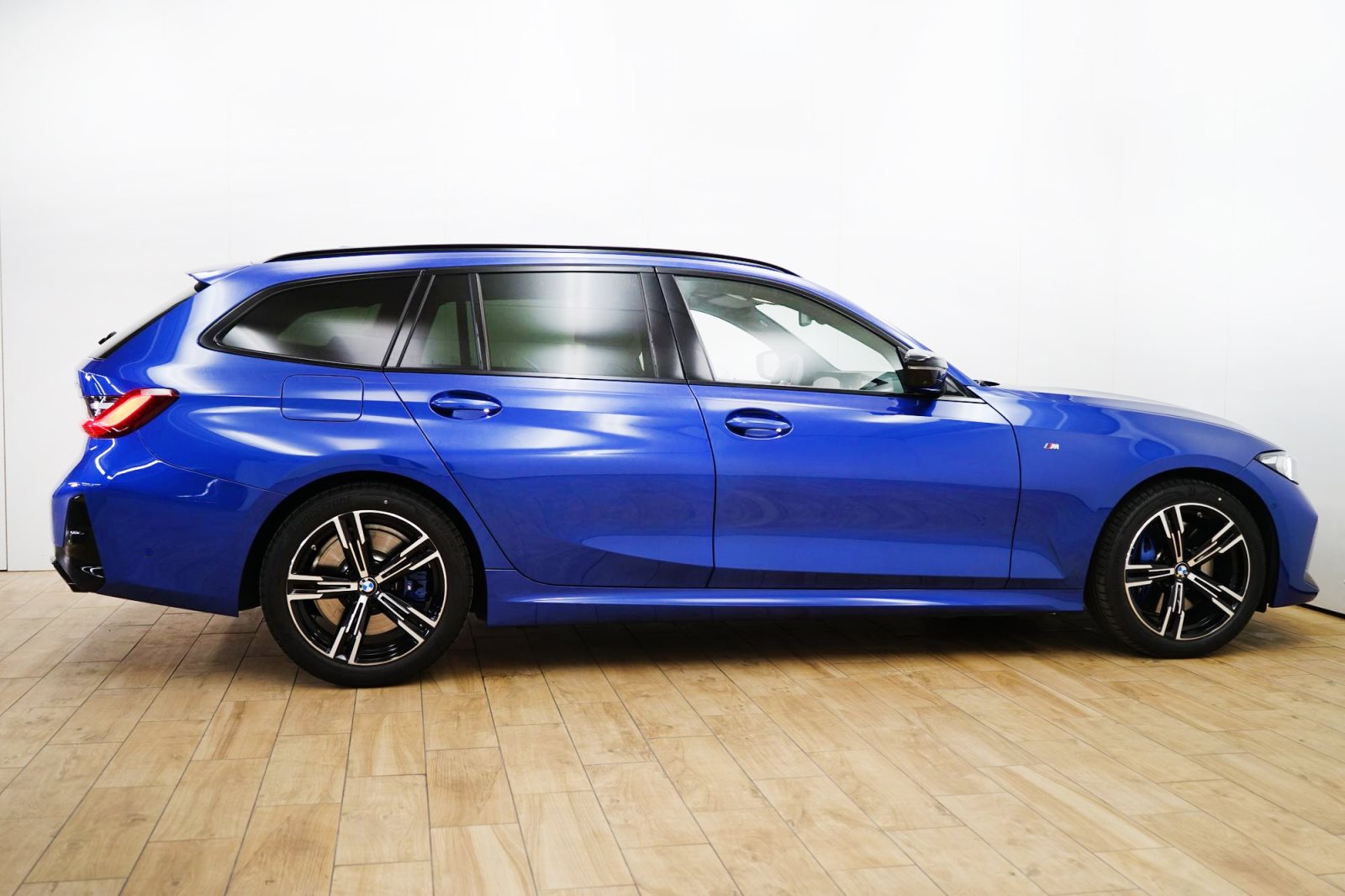 Fahrzeugabbildung BMW M340d xDrive Touring [LC Prof., ACC, 360°, Pano]